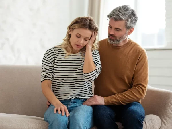 Migraines: pourquoi les femmes en souffrent davantage