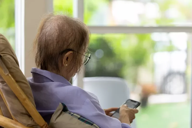 Une appli connectée pour protéger le cœur des patientes âgées