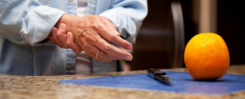 Maladie d'Alzheimer: oubli des gestes quotidiens