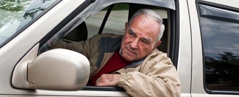 Alzheimer: est-il déconseillé de conduire?