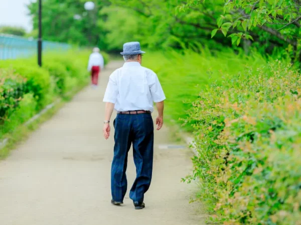 3 keer per week wandelen om lage rugpijn te verminderen?