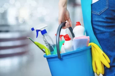 Nettoyants et désinfectants: quel impact sur l’asthme à long terme?